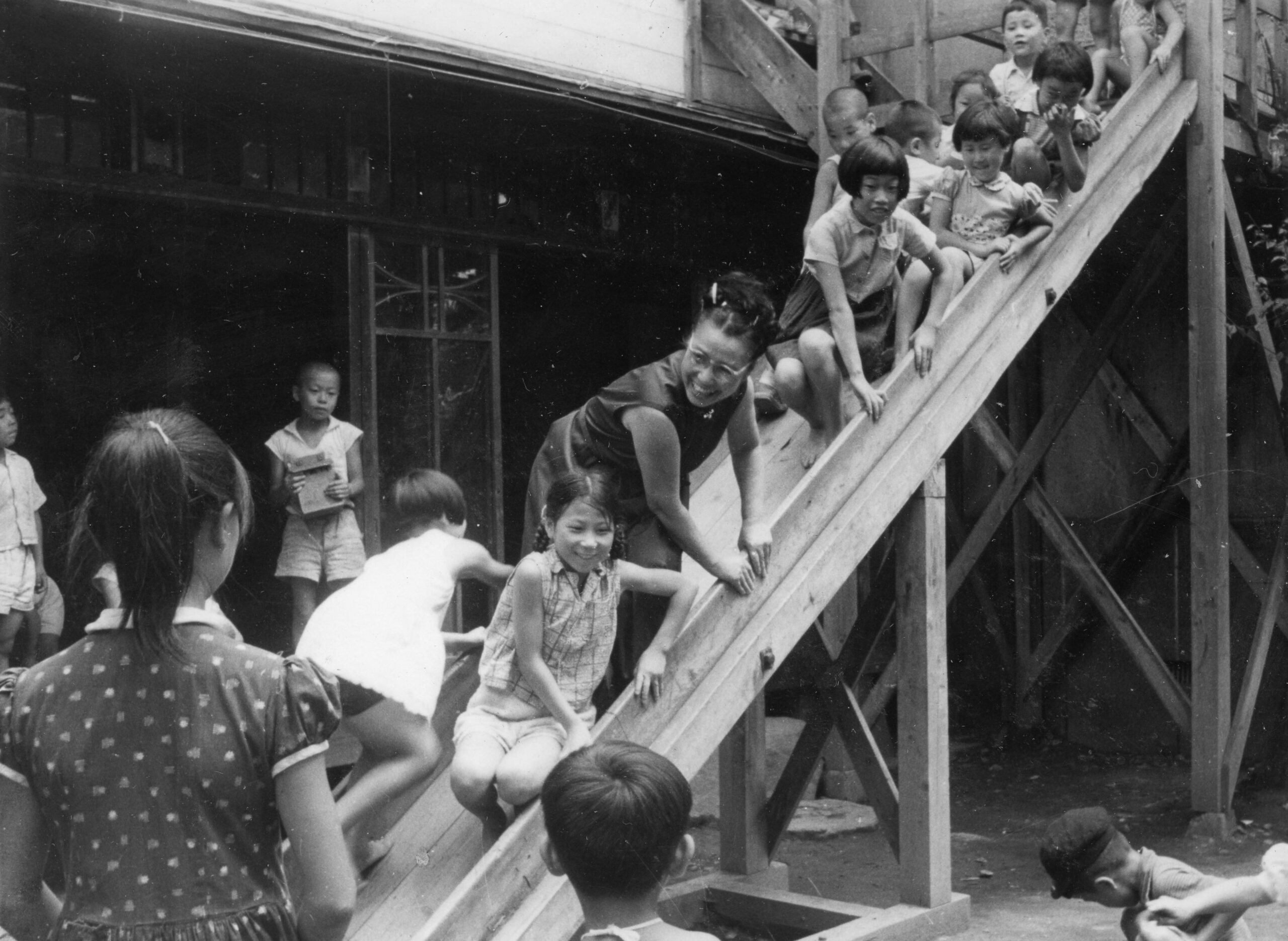 第99回【資料公開コーナー】「新収蔵資料　愛児の家　～「ママ」と戦災孤児の10年間～」